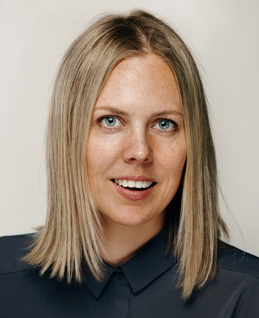 Caroline-Ross.jpg