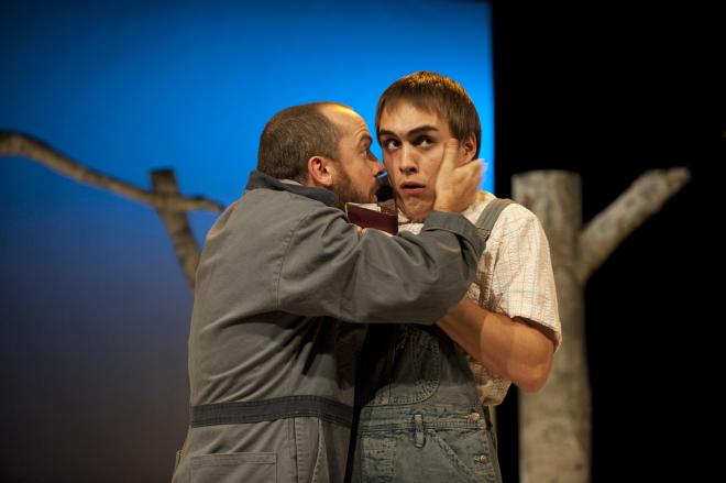 Photo of Raes Calvert in A Winter's Tale.
